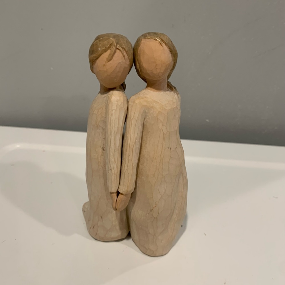 From the Willow Tree collection this is the “Two Alike” collection. Sz 5.5” - Picture 8 of 10